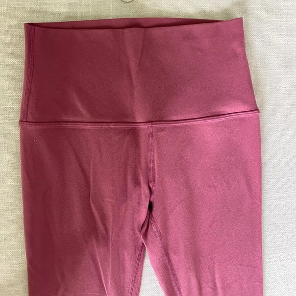 LULULEMON Align Crop *21" Nulu High Rise Yoga Leggings  So Merlot Size 4 - Picture 6 of 13